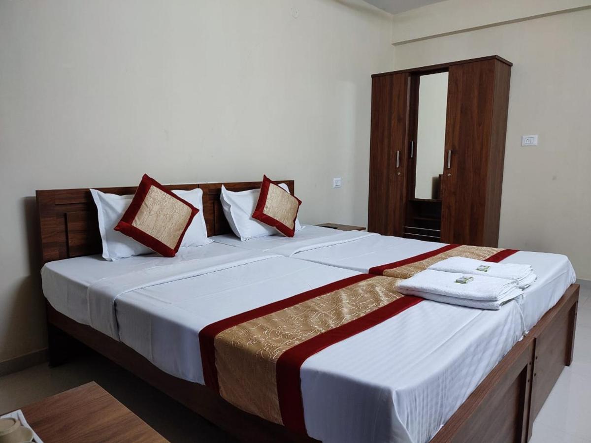 Premier Inn Lodge Mangalore Exterior foto